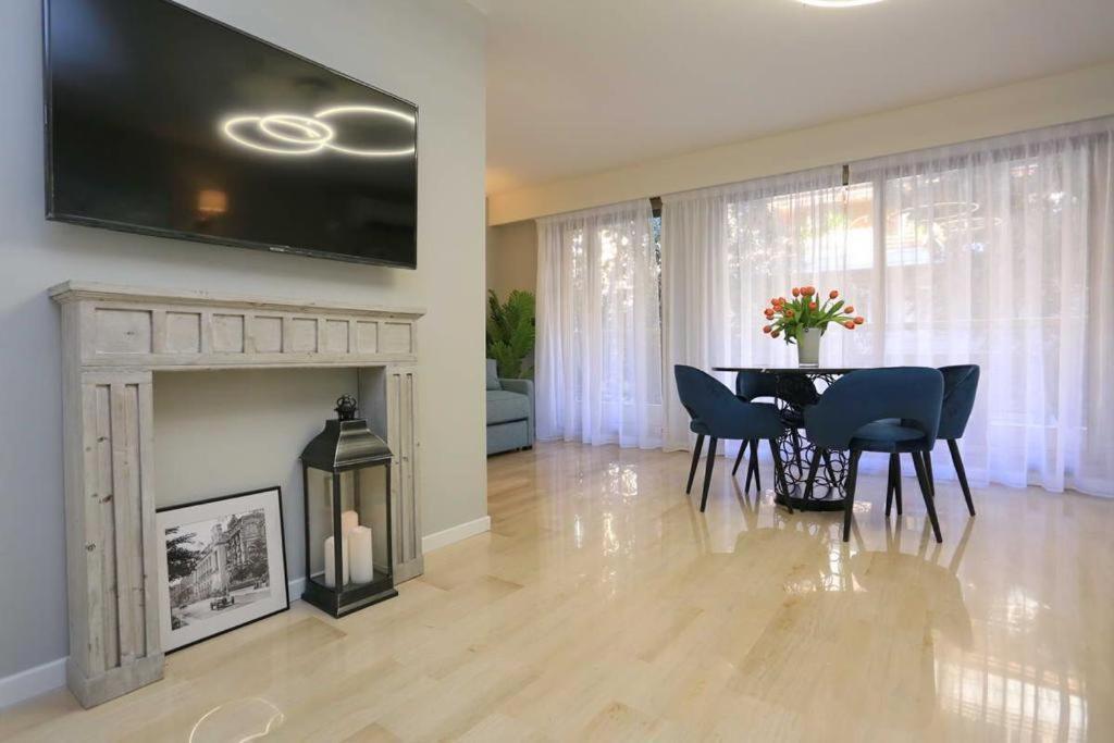 Апартаменти Luxe Gambetta - Sea View Ніцца Екстер'єр фото