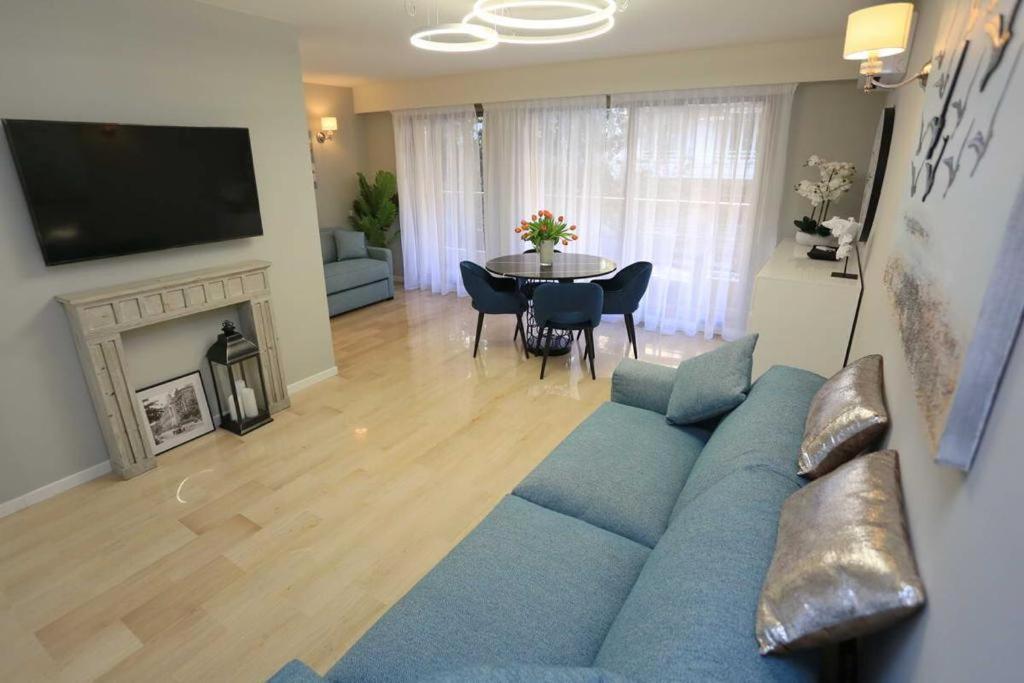 Апартаменти Luxe Gambetta - Sea View Ніцца Екстер'єр фото
