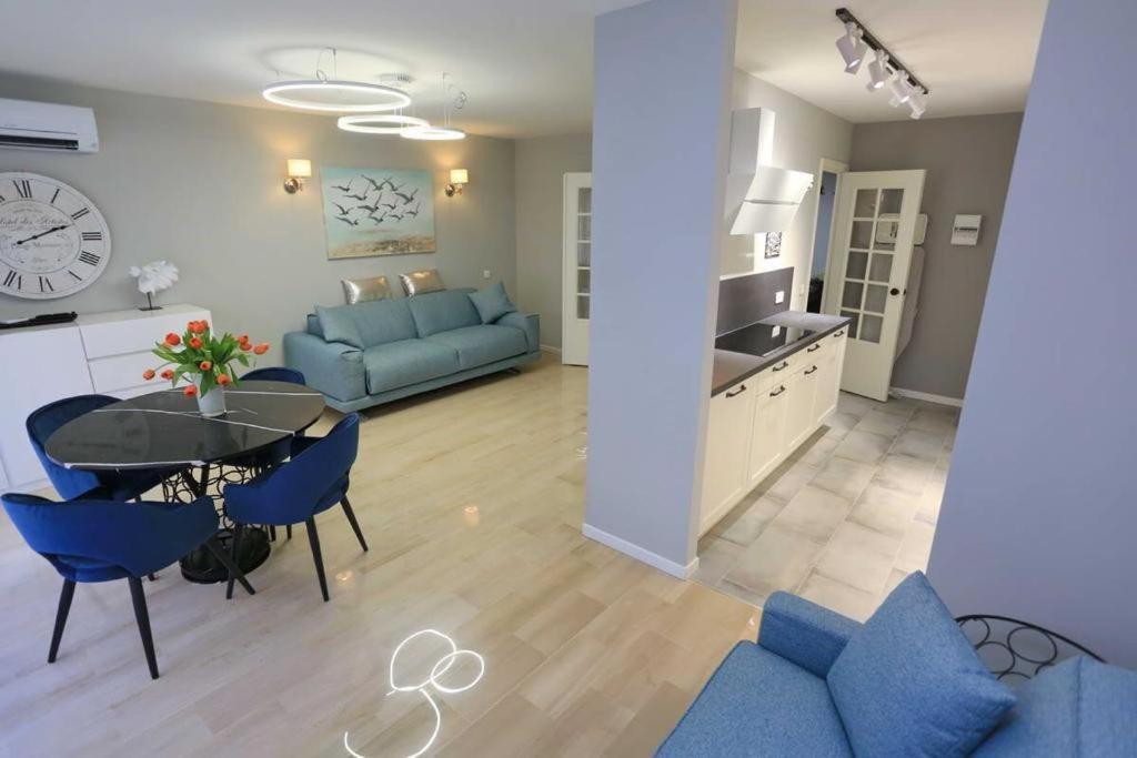 Апартаменти Luxe Gambetta - Sea View Ніцца Екстер'єр фото